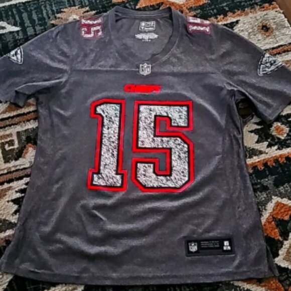 Patrick Mahomes #15 Kansas City Chiefs NFL Pro Line Grey Jersey - Picture 1 of 3